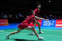 华体会官方平台下载-日本羽毛球队险胜韩国羽毛球队，陶菲克绝境逆转