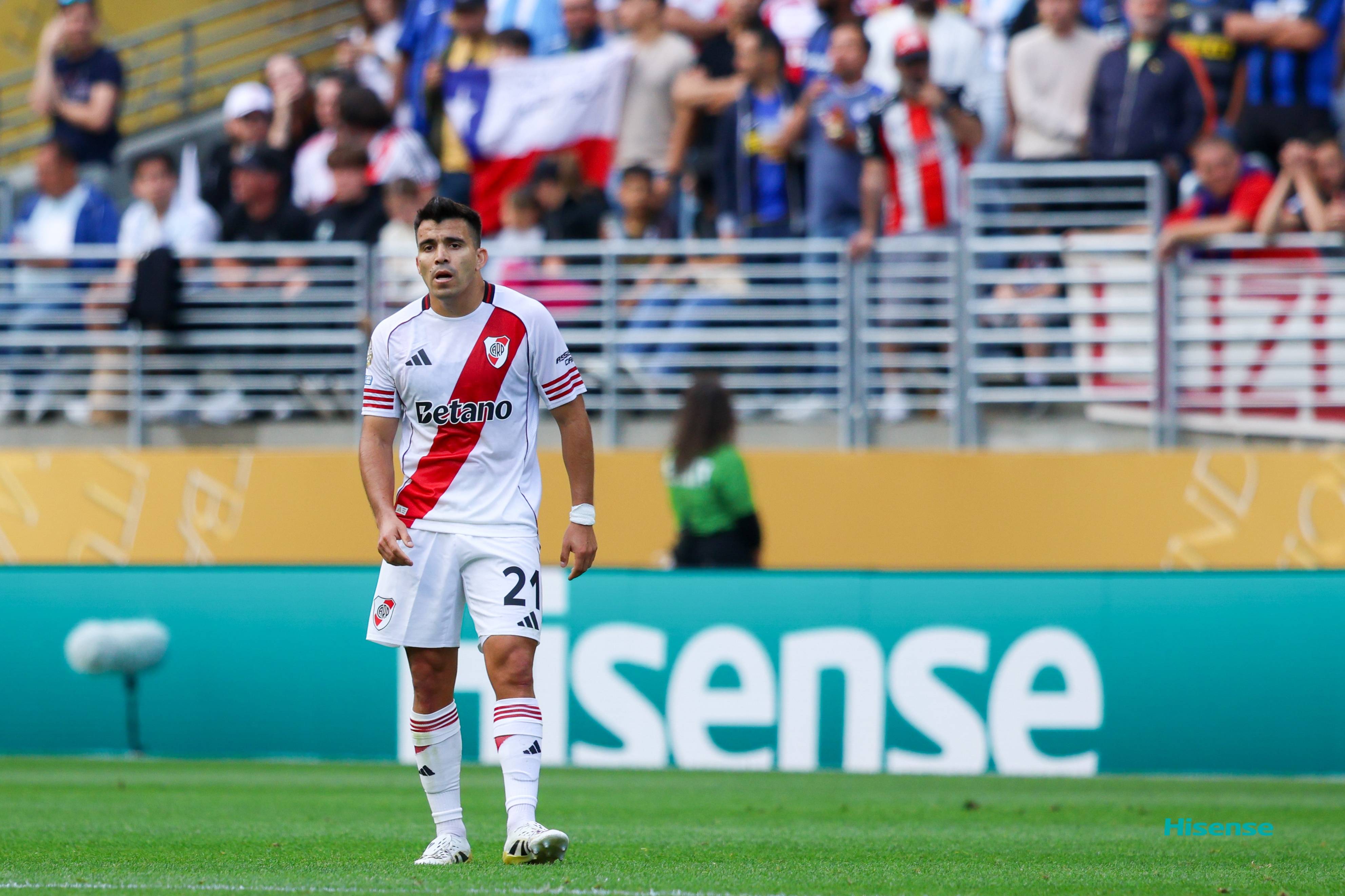 巴西选手迎战压力,勇夺胜利 巴西选手迎战压力,勇夺胜利