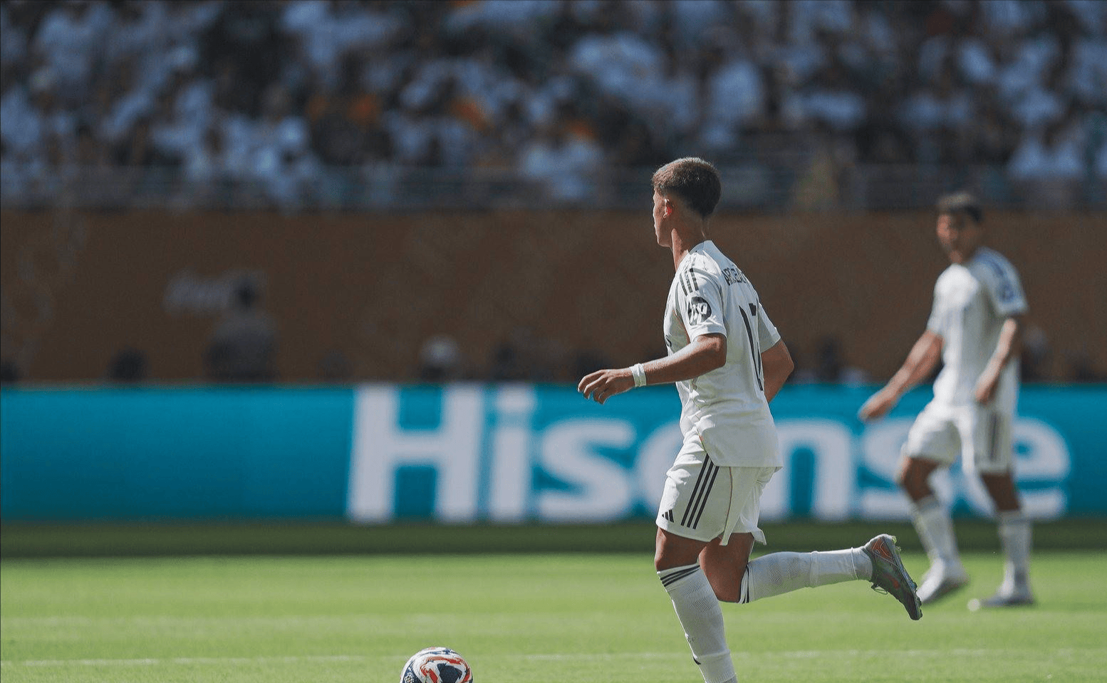 拜仁中场大将凯曼特因伤缺阵多场比赛成为球队隐忧