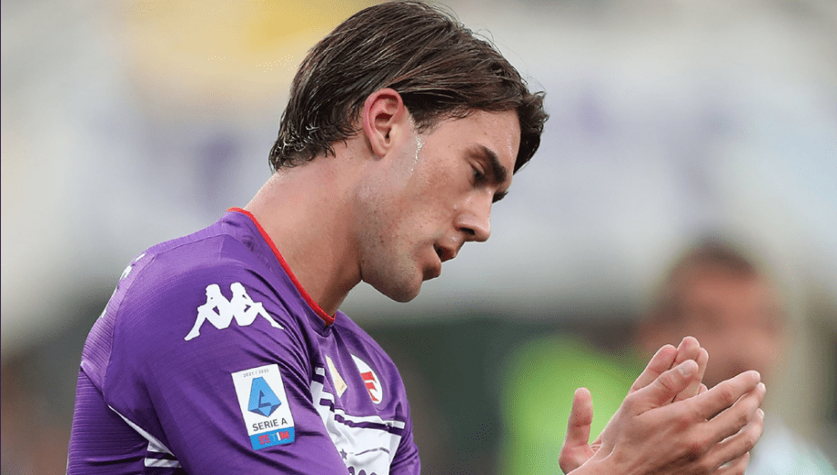 包含佛罗伦萨前锋突破困境,助攻破门赢得胜利的词条 包含佛罗伦萨前锋突破困境,助攻破门赢得胜利的词条