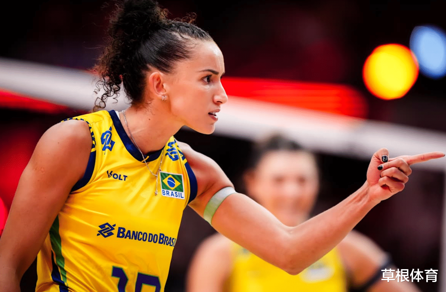 巴西力克意大利,加维制霸全场 巴西力克意大利,加维制霸全场