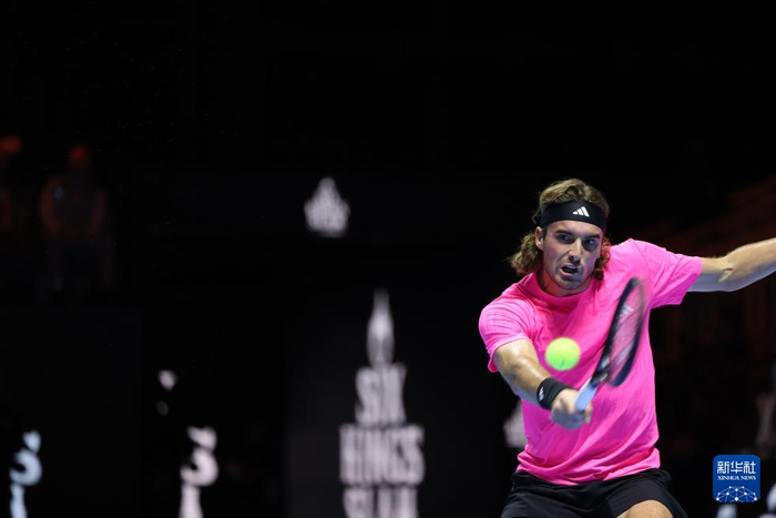 德国网球队横扫美国网球队,西西帕斯送出助攻 德国网球队横扫美国网球队,西西帕斯送出助攻