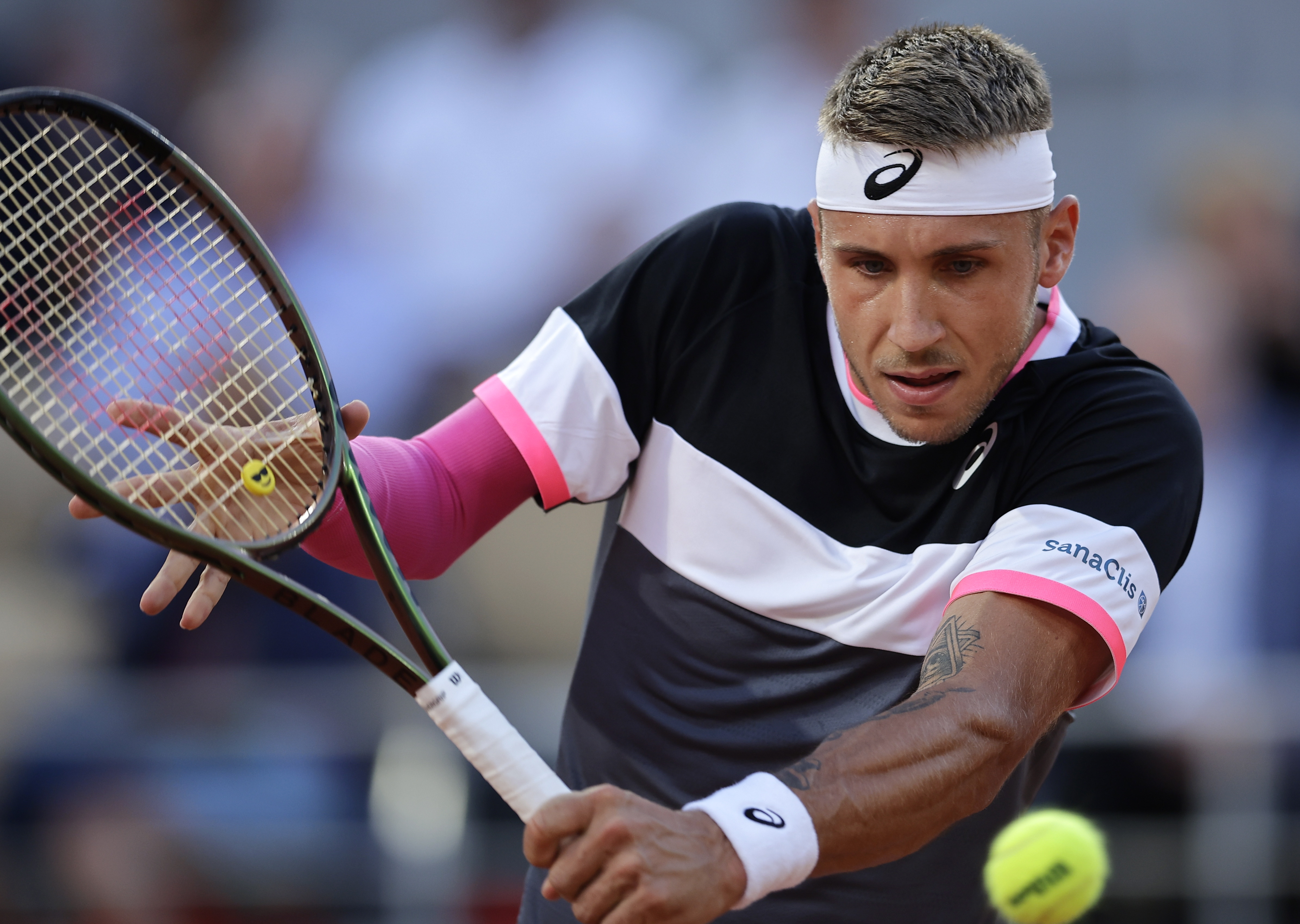 美国网球队绝地反击澳大利亚网球队，兹维列夫统治全场的简单介绍